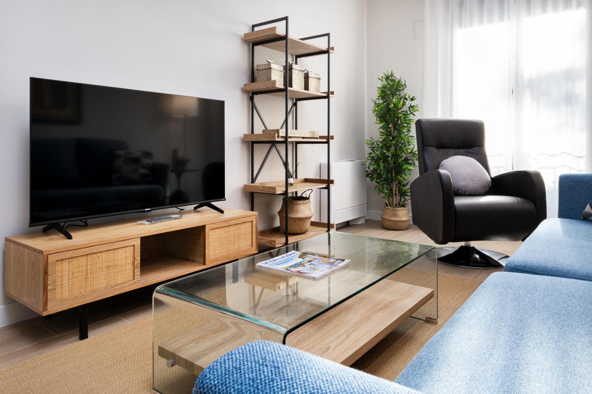 Apartamentos Torre Del Reloj ฮากา ภายนอก รูปภาพ
